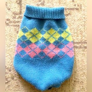 🐶2 for $10. Dog sweater. Fully washed and sanitized.